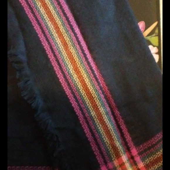 Large Plaid Striped Scarf or Wrap - Picture 2 of 2